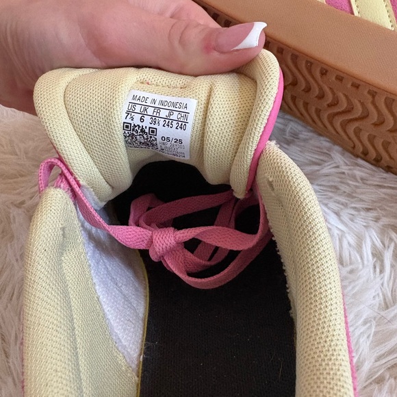 Adidas Vibrant Pink and Soft Yellow Sneakers - Picture 4 of 6